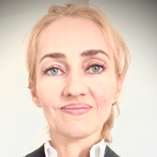 Oxford Business Board member Svetlana