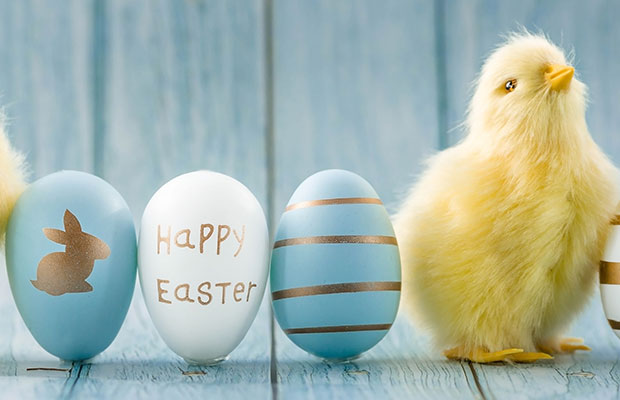 Decorated eggs saying Happy Easter