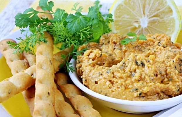 hummus