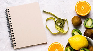 Diet journal and fruit