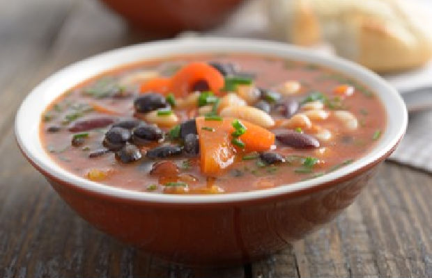 Mixed vegetable and bean soup | BHF