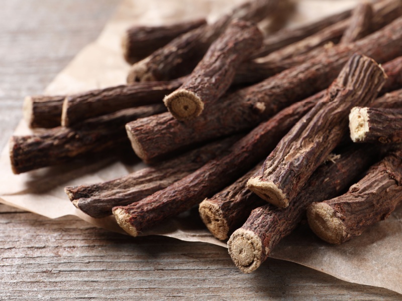 A pile of liquorice root sticks.