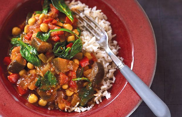 Aubergine, spinach and chickpea curry
