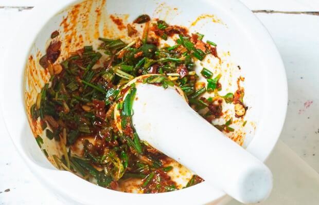 Hot and herby barbecue rub