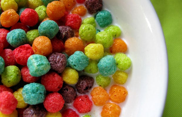 Coloured cereal