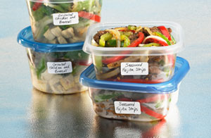 Healthy meals in food containers