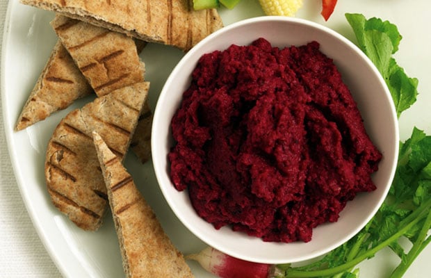 Beetroot hummus