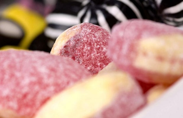 Rhubarb and custard sweets