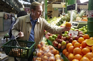 Shopping for fruit at a market stall