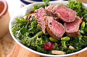 Paleo diet - roast beef salad