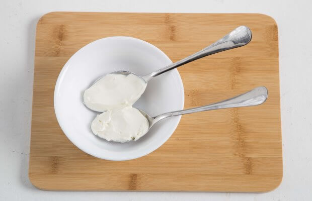 One portion of lowfat cream cheese