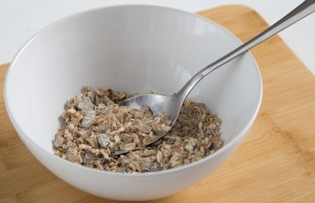 One portion of muesli