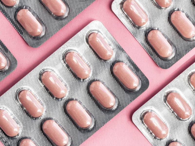 A photo of blister packs containing statin pills.