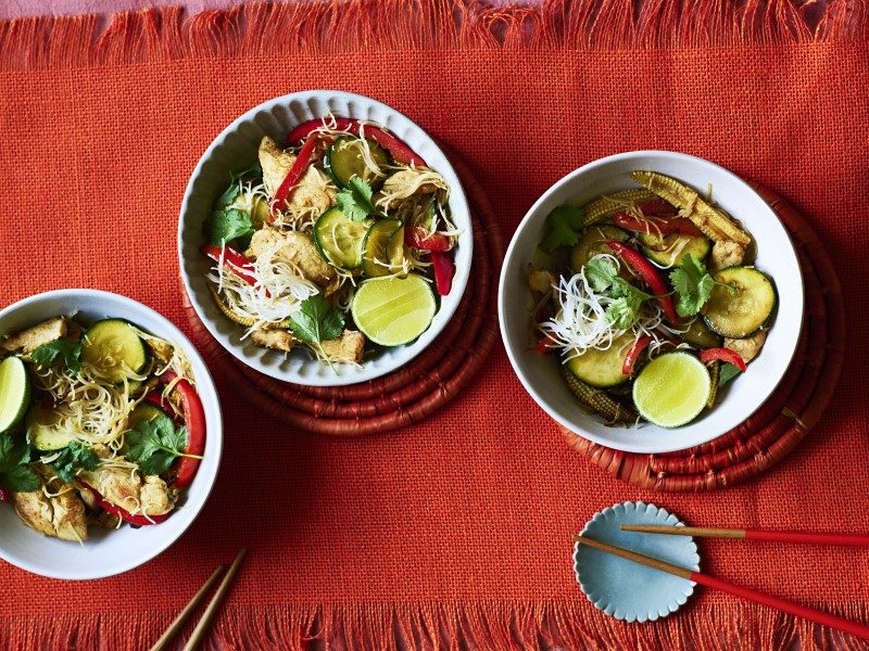 Chicken noodle stir fry