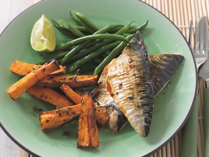 Grilled mackerel with sweet chilli and lime