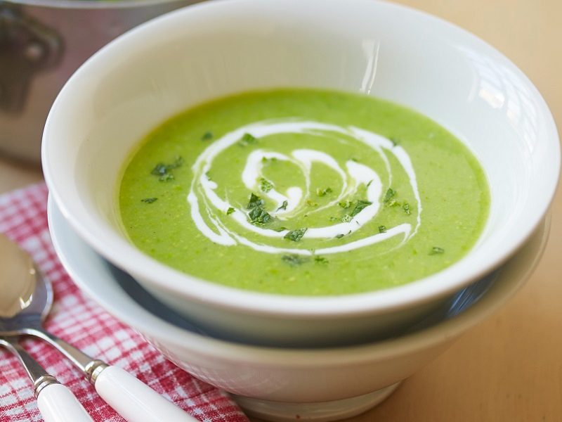 Pea and mint soup