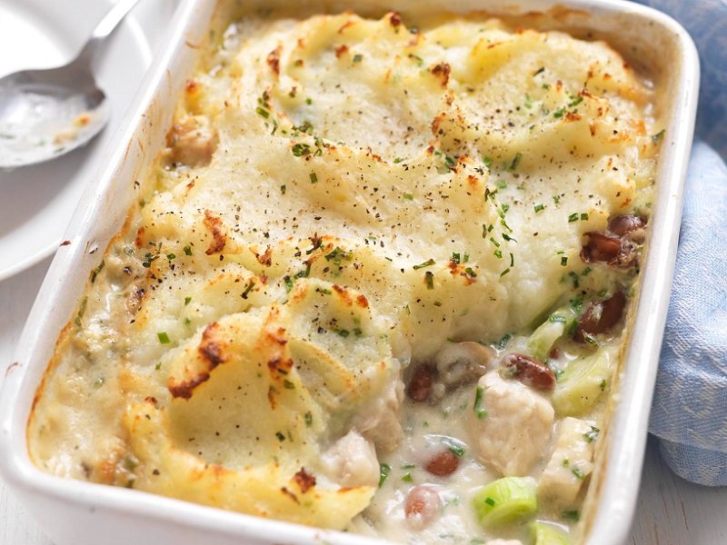 Turkey leek and bean bake
