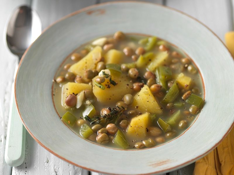 Yam and gungo soup