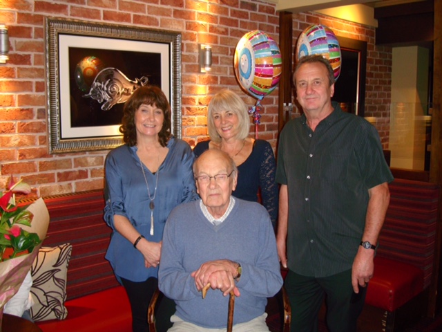 Valerie Marlow (pictured centre, back row) with her sister Pamela, father John and brother Robert.