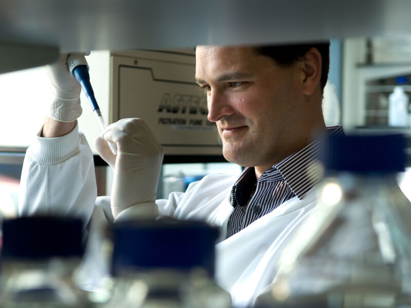 BHF researcher in a lab