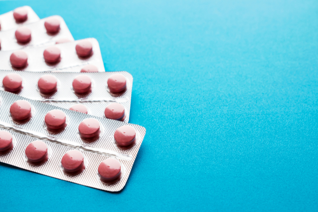 generic statin drugs in their packaging