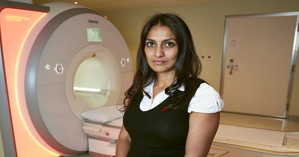 Dr Sonya Babu-Narayan