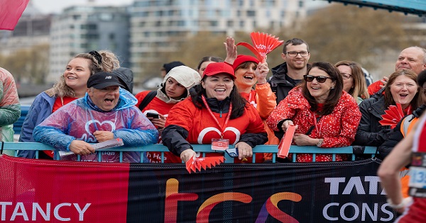 BHF volunteers cheered on our runners around the course
