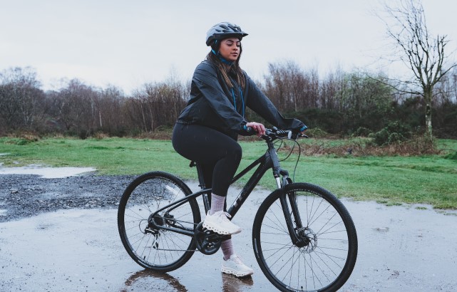 Ellie Downie riding a bike
